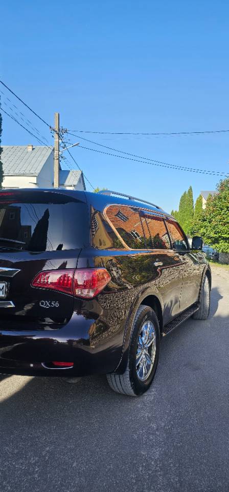 Infiniti QX56 - фото 14