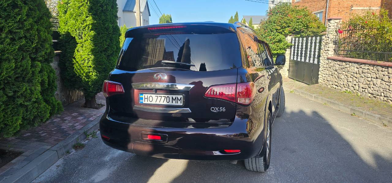 Infiniti QX56 - фото 27