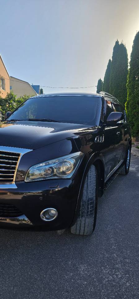 Infiniti QX56 - фото 18