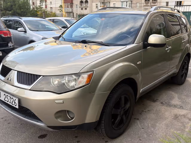 Mitsubishi Outlander - зображення 2