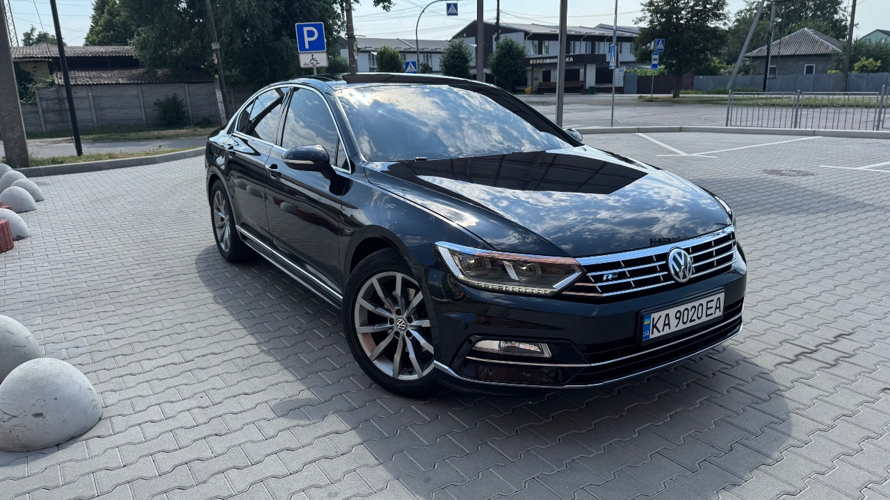 Volkswagen Passat - фото 3
