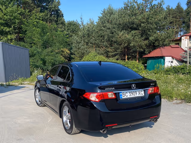 Acura TSX - зображення 2