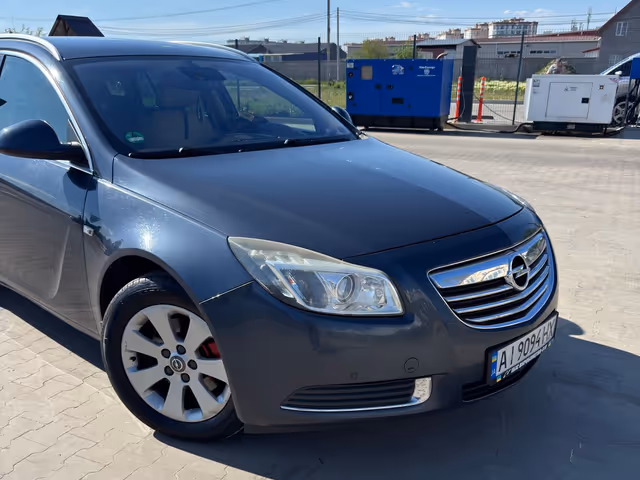 Opel Insignia - зображення 1
