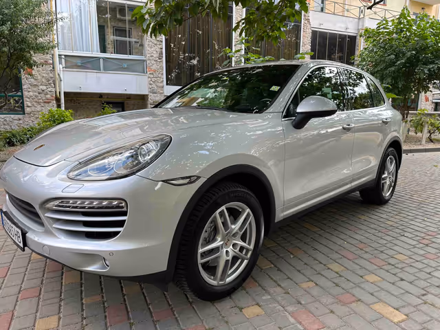 Porsche Cayenne - зображення 1
