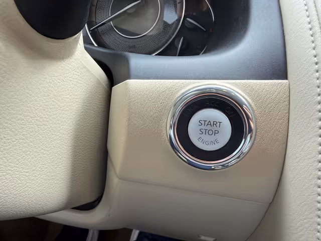 Infiniti QX80 - зображення 5