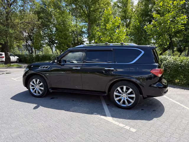 Infiniti QX80 - зображення 2