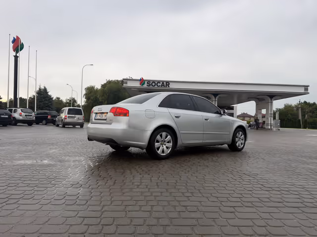 Audi A4 - зображення 3