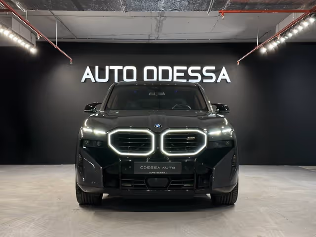 BMW XM