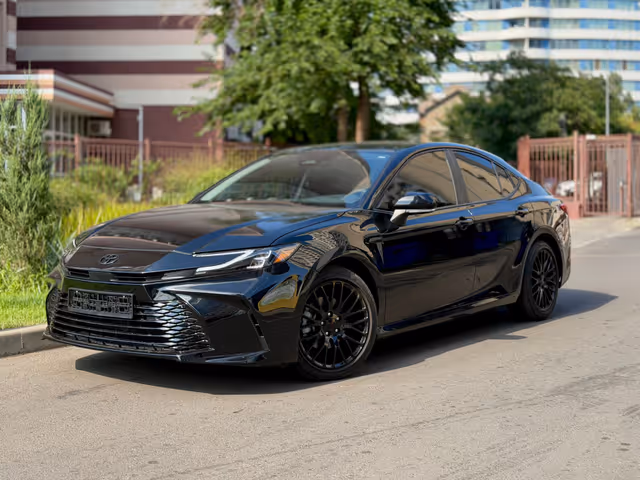 Toyota Camry - зображення 1