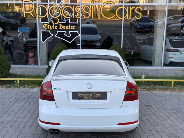 Skoda Octavia RS - зображення 2