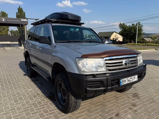 Toyota Land Cruiser - зображення 1