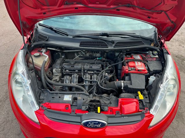 Ford Fiesta - зображення 1