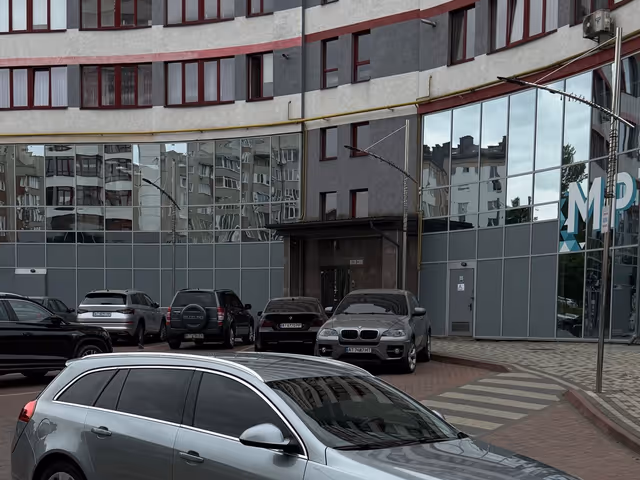 Opel Insignia - зображення 1