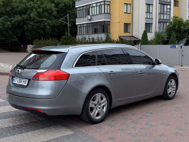 Opel Insignia - зображення 2