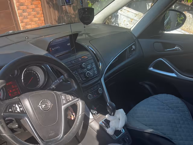 Opel Zafira - зображення 3