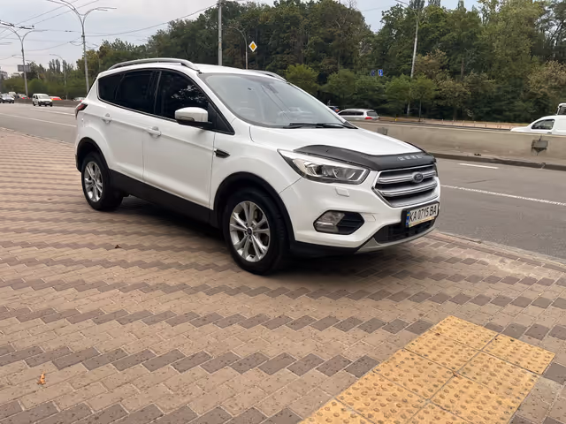 Ford Kuga - зображення 3