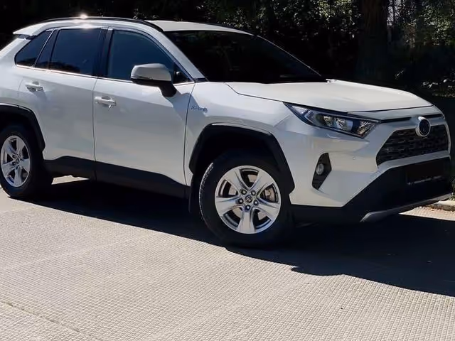 Toyota RAV4 - зображення 4