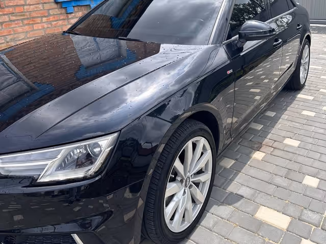 Audi A4 - зображення 2