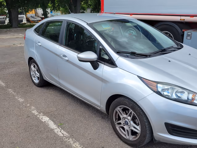 Ford Fiesta - зображення 2