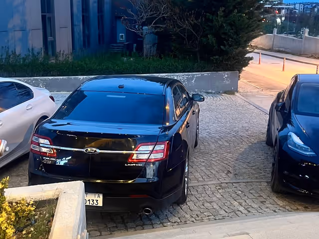 Ford Taurus - зображення 3