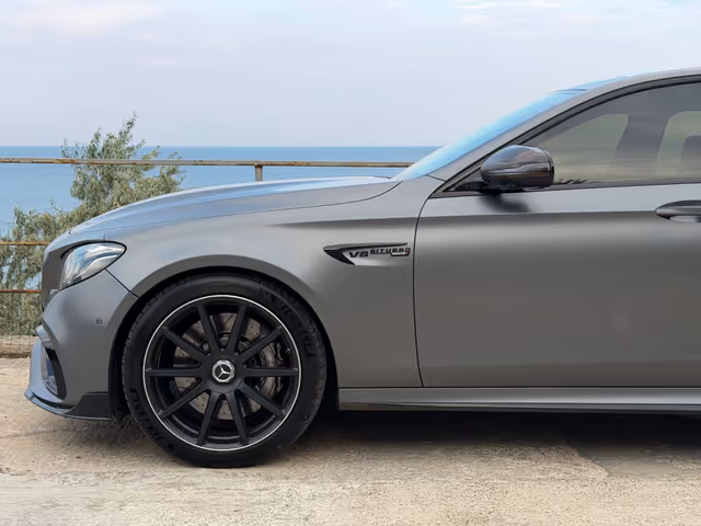 Mercedes-Benz E-Класс AMG - зображення 5