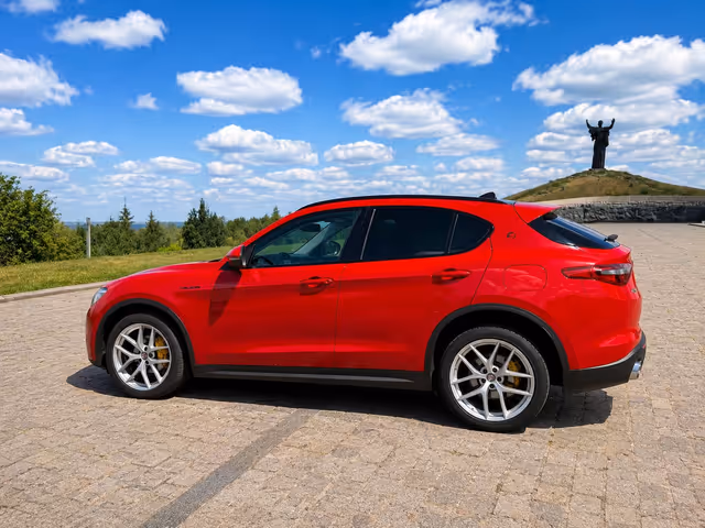 Alfa Romeo Stelvio - зображення 4