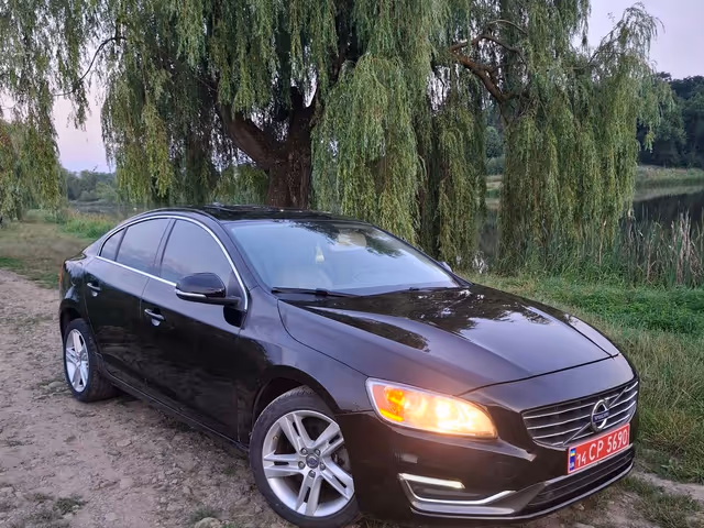 Volvo S60 - зображення 1