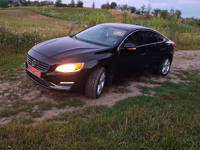 Volvo S60 - зображення 4
