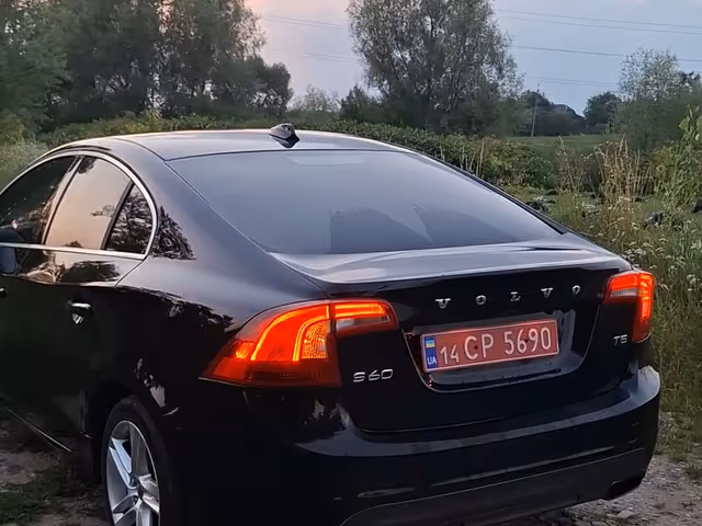 Volvo S60 - зображення 5