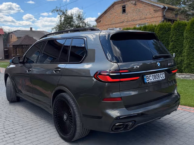BMW X7 - зображення 3