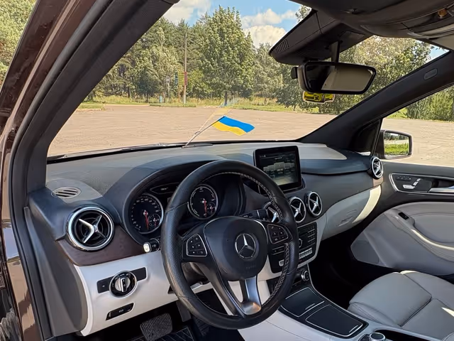 Mercedes-Benz B-Класс - зображення 4