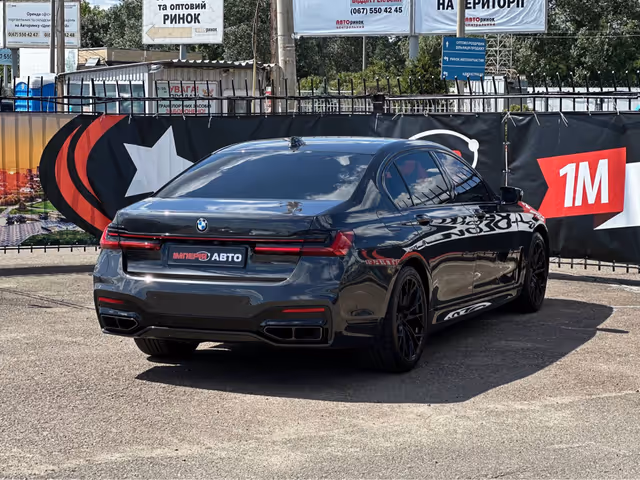 BMW 7 серії - зображення 5