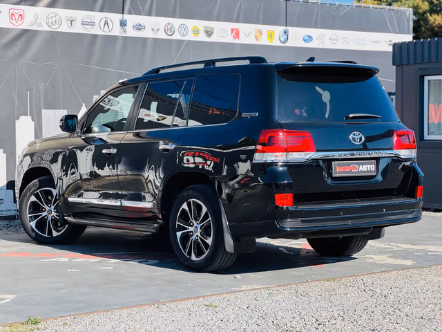 Toyota Land Cruiser - зображення 5