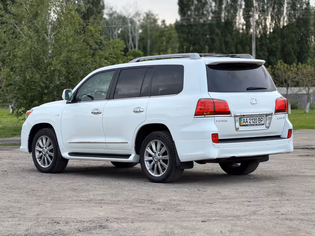 Lexus LX - зображення 2