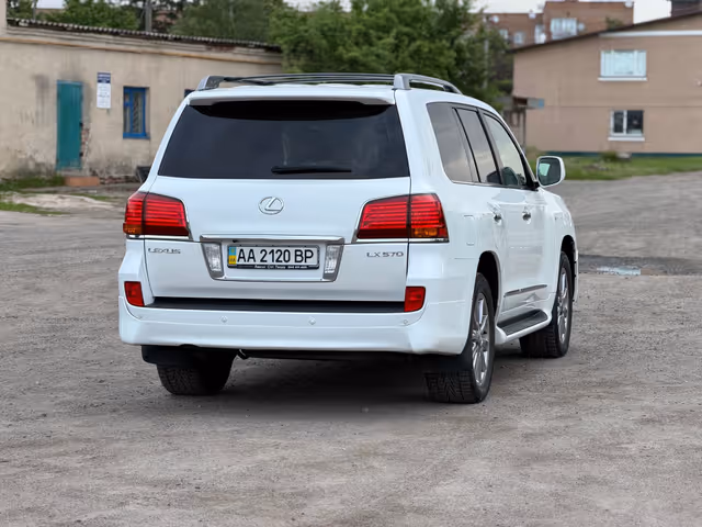 Lexus LX - зображення 3