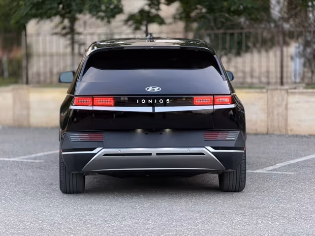 Hyundai IONIQ 5 - зображення 5