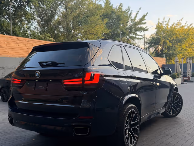 BMW X5 - зображення 1