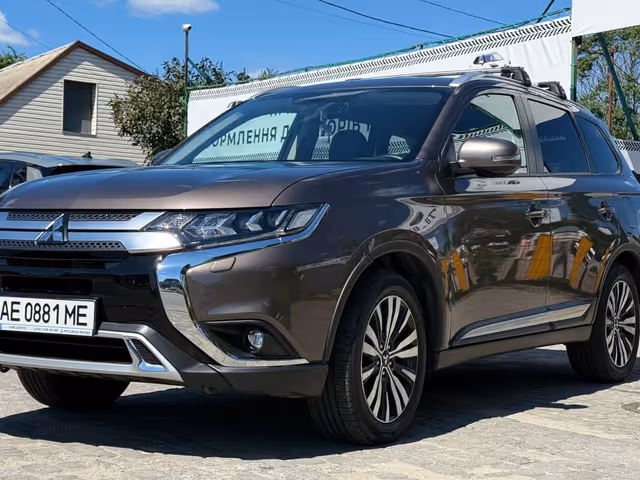 Mitsubishi Outlander