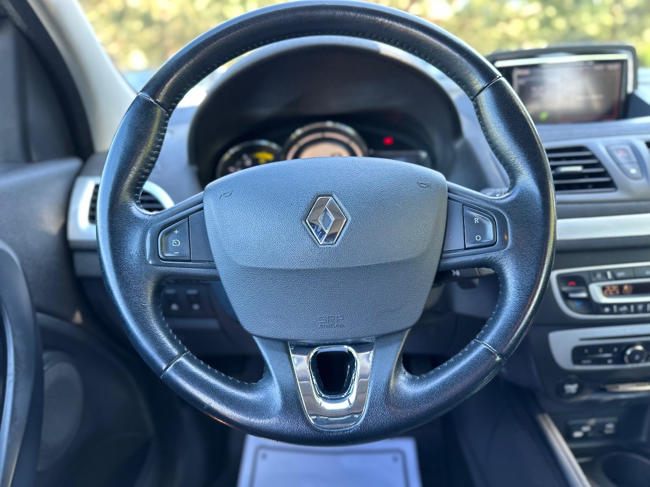 Renault Megane - фото 7