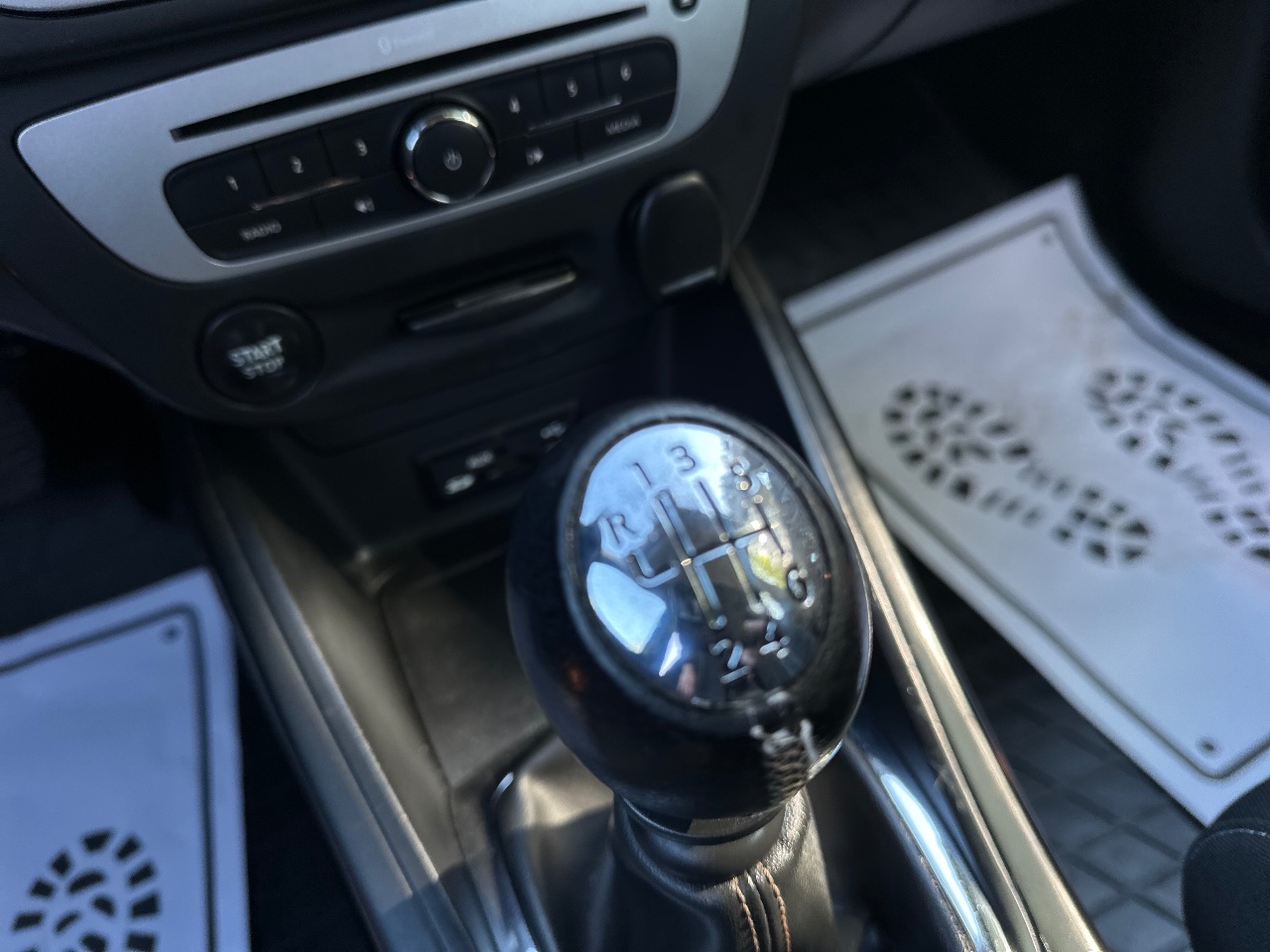 Renault Megane - фото 6