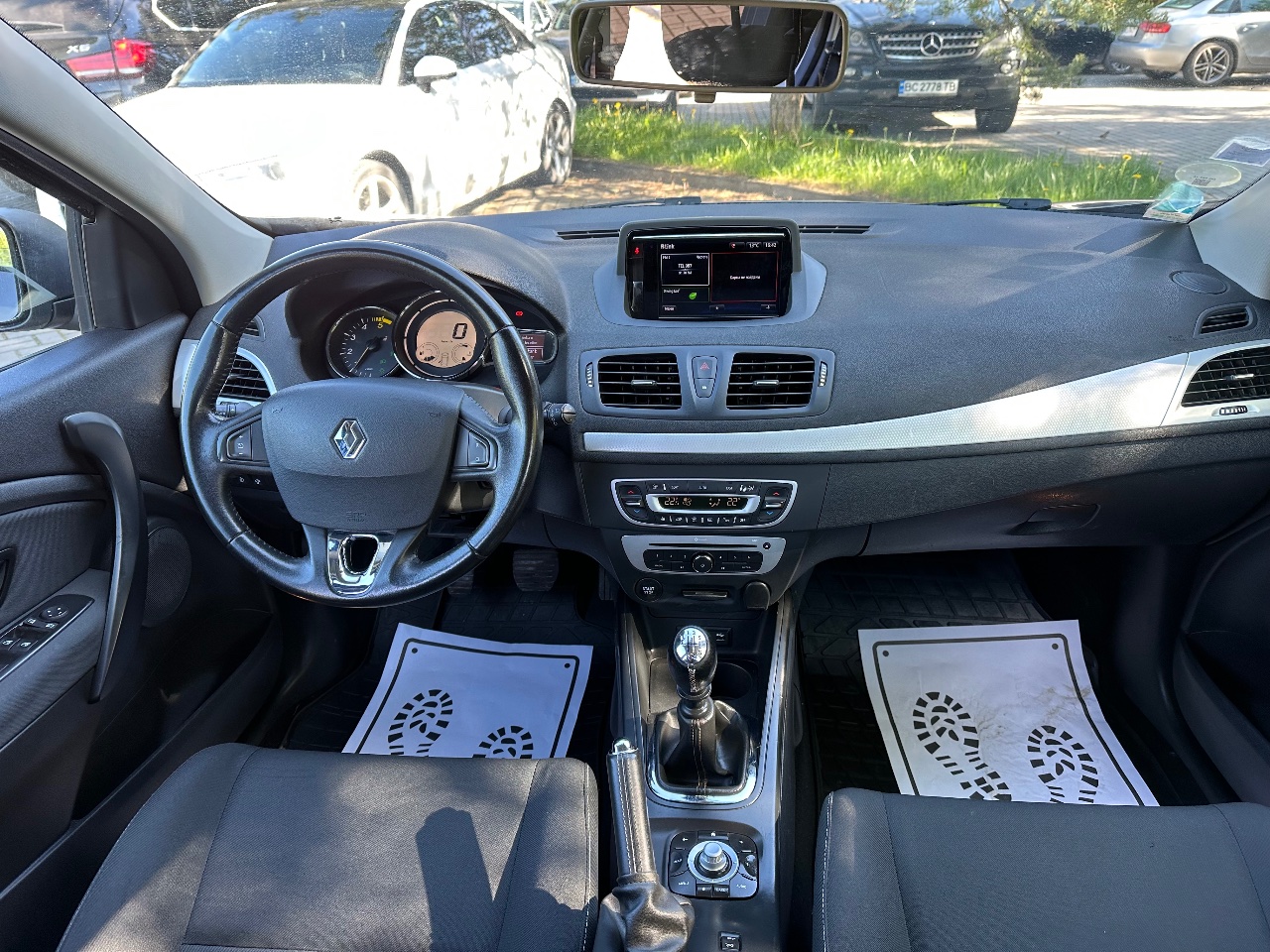 Renault Megane - фото 4