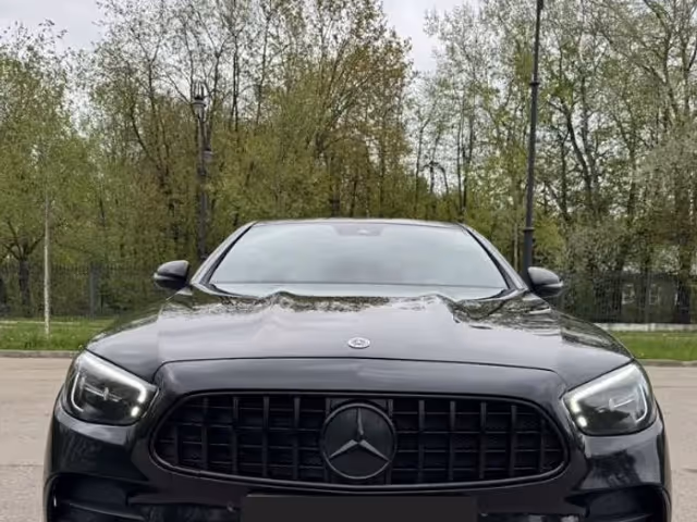 Mercedes-Benz E-Класс - зображення 2