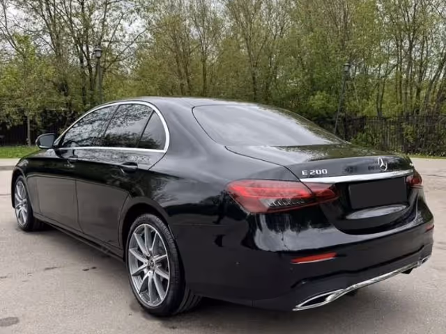 Mercedes-Benz E-Класс - зображення 4