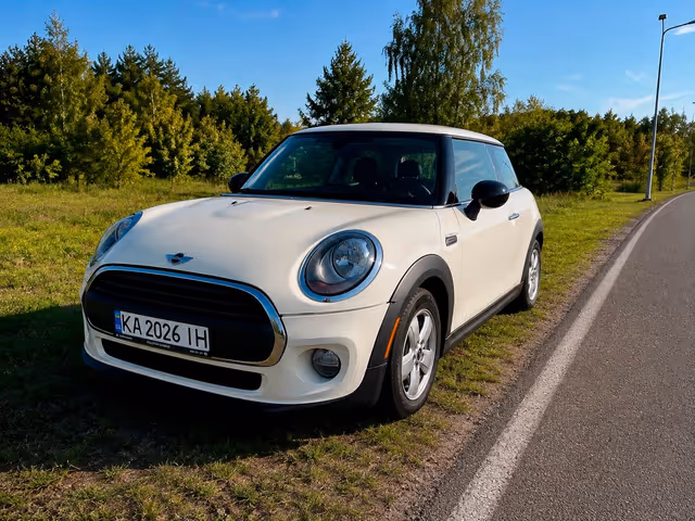 Mini Hatch - зображення 2