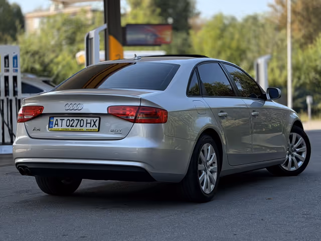 Audi A4 - зображення 5