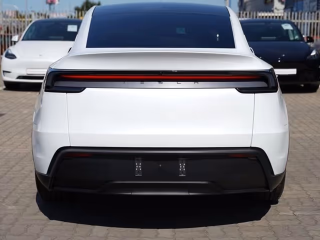 Tesla Model Y - зображення 3