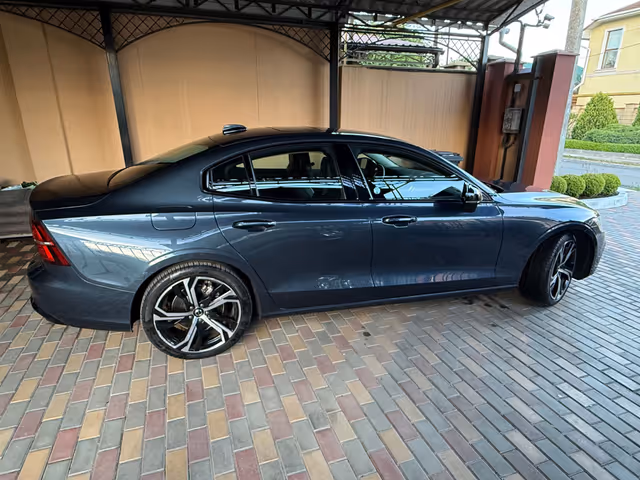 Volvo S60 - зображення 5