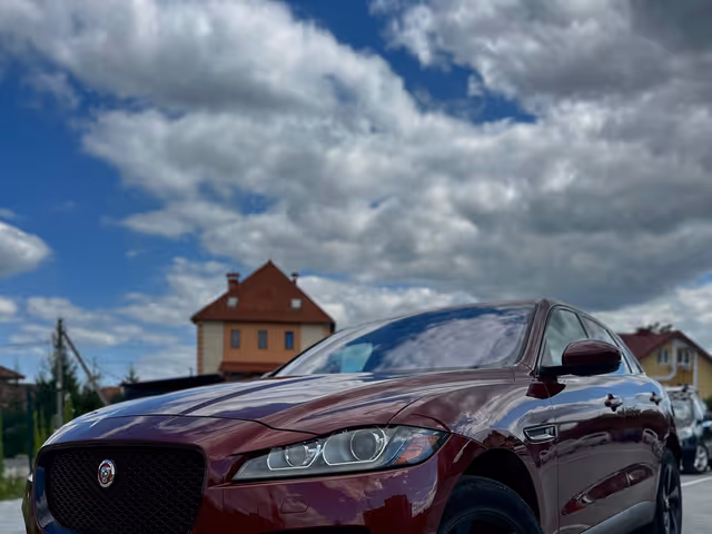Jaguar F-Pace - зображення 1