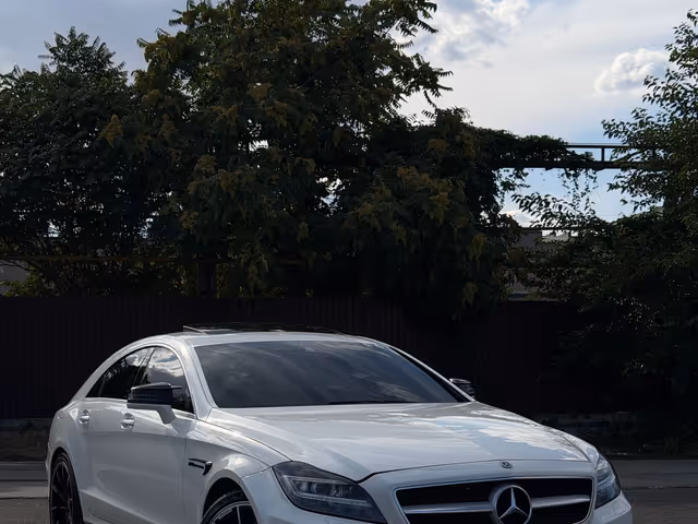 Mercedes-Benz CLS - зображення 1