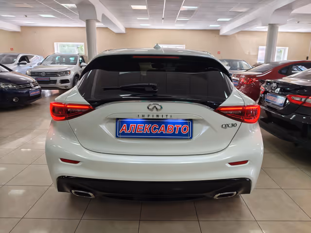 Infiniti QX30 - зображення 5